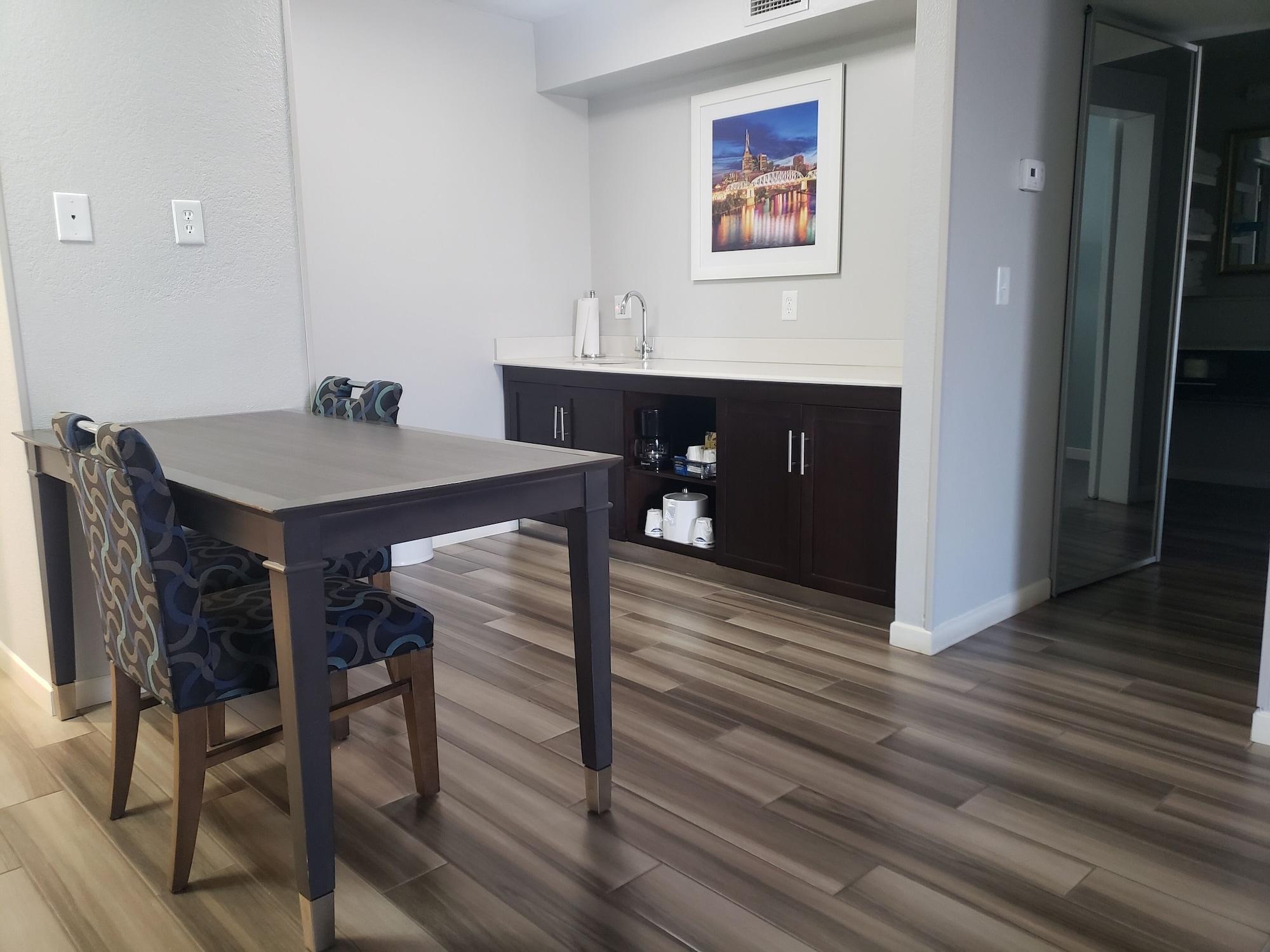 Hampton Inn & Suites Nashville-Airport Esterno foto